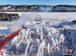 [图]刘若钒进球于汉超破门 上海申花平上海海港